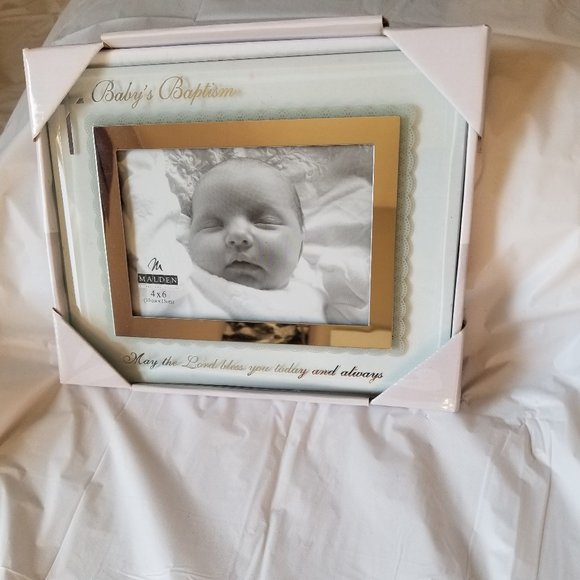 NIB Malden Baby's Baptism 4x6 frame - Picture 1 of 2